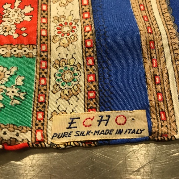 Vintage Italian Silk Scarf ❤️ - Picture 2 of 5